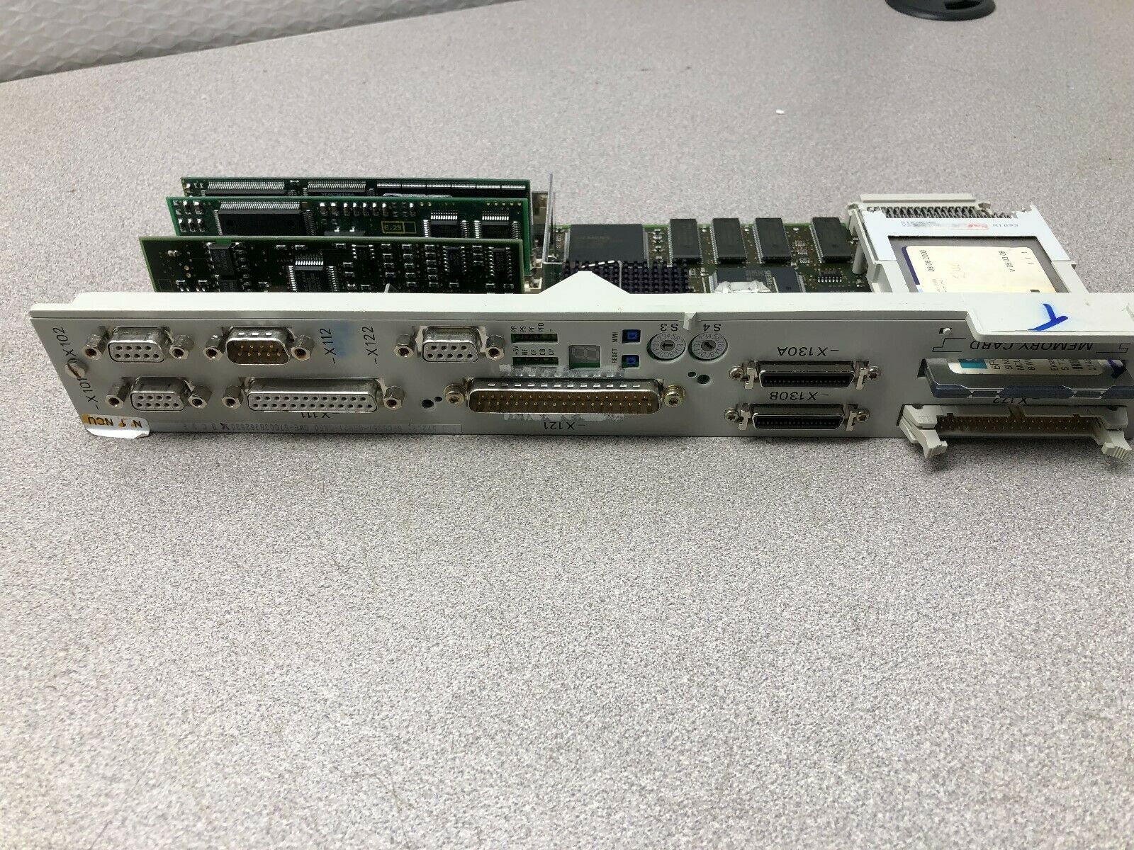 USED SIEMENS SINUMERIK PROCESSOR MODULE WITH MEMORY CARD 6FC5357-0BB21-0AE0 / 6