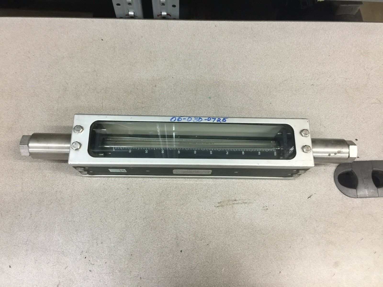 NEW NO BOX BROOKS FLOWMETER 1110-08H2B1A