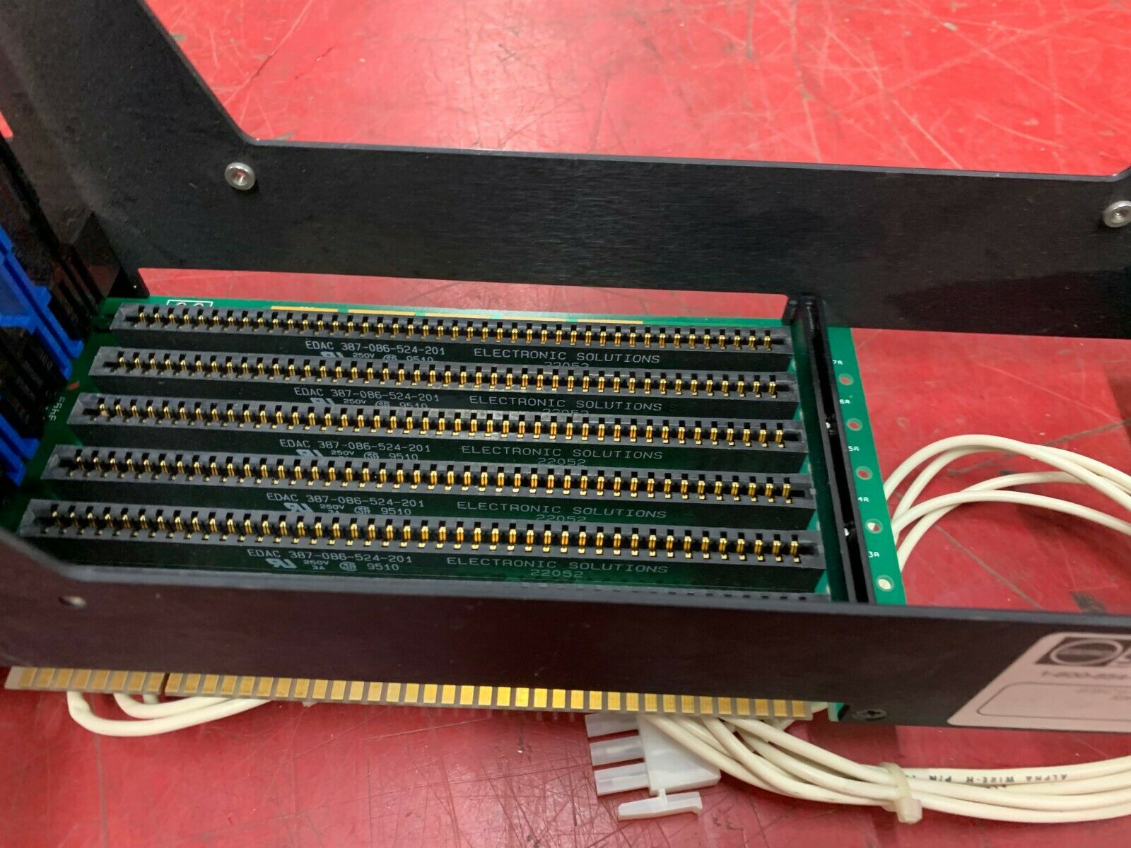 NEW NO BOX ELECTRONIC SOLUTIONS EM110195-12 CHASSIS SBC606-6817