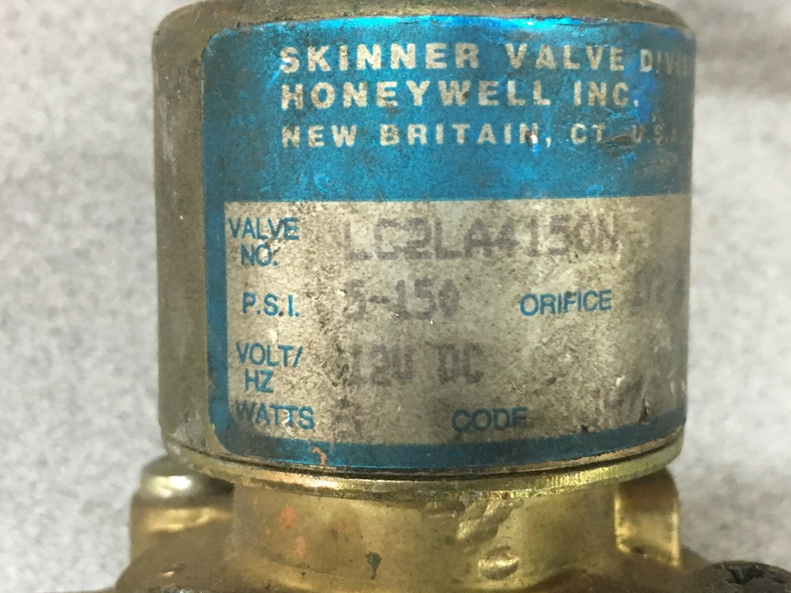 USED SKINNER SOLENOID VALVE LC2LA4150N