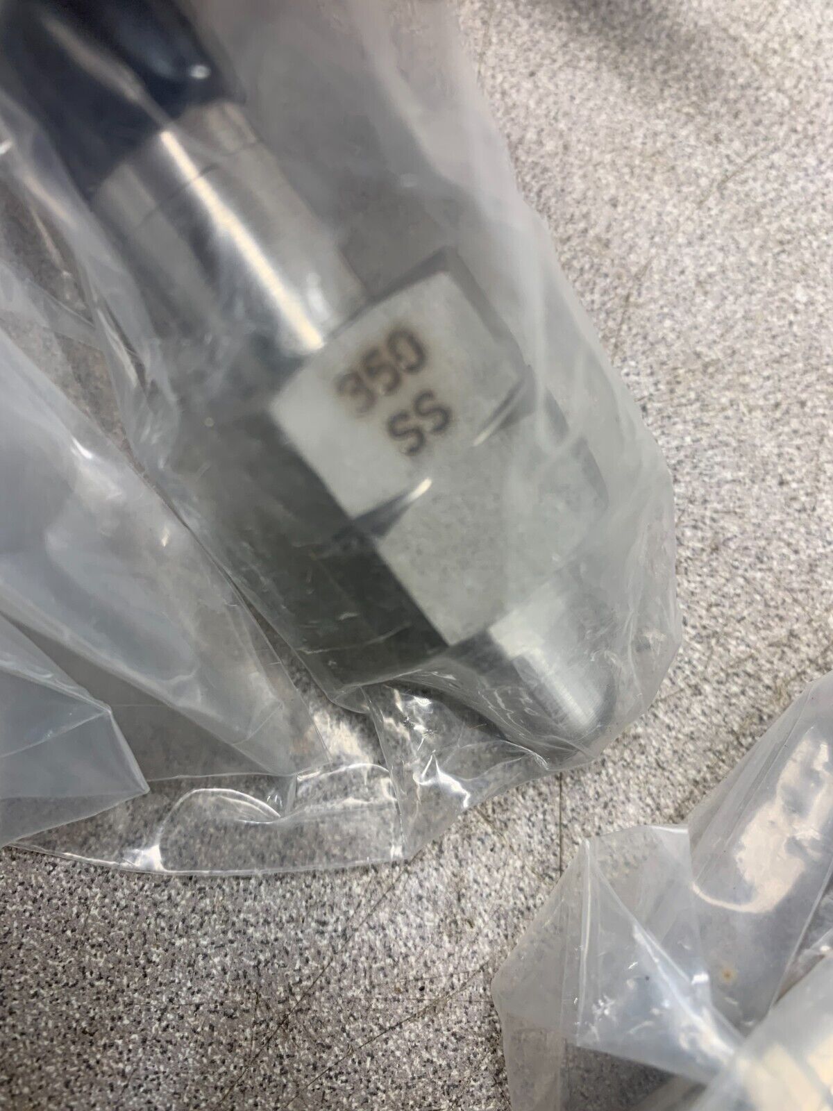 LOT OF 6 NEW SCOTT SPECIALTY GASES 56350SS54 PART 350 SS