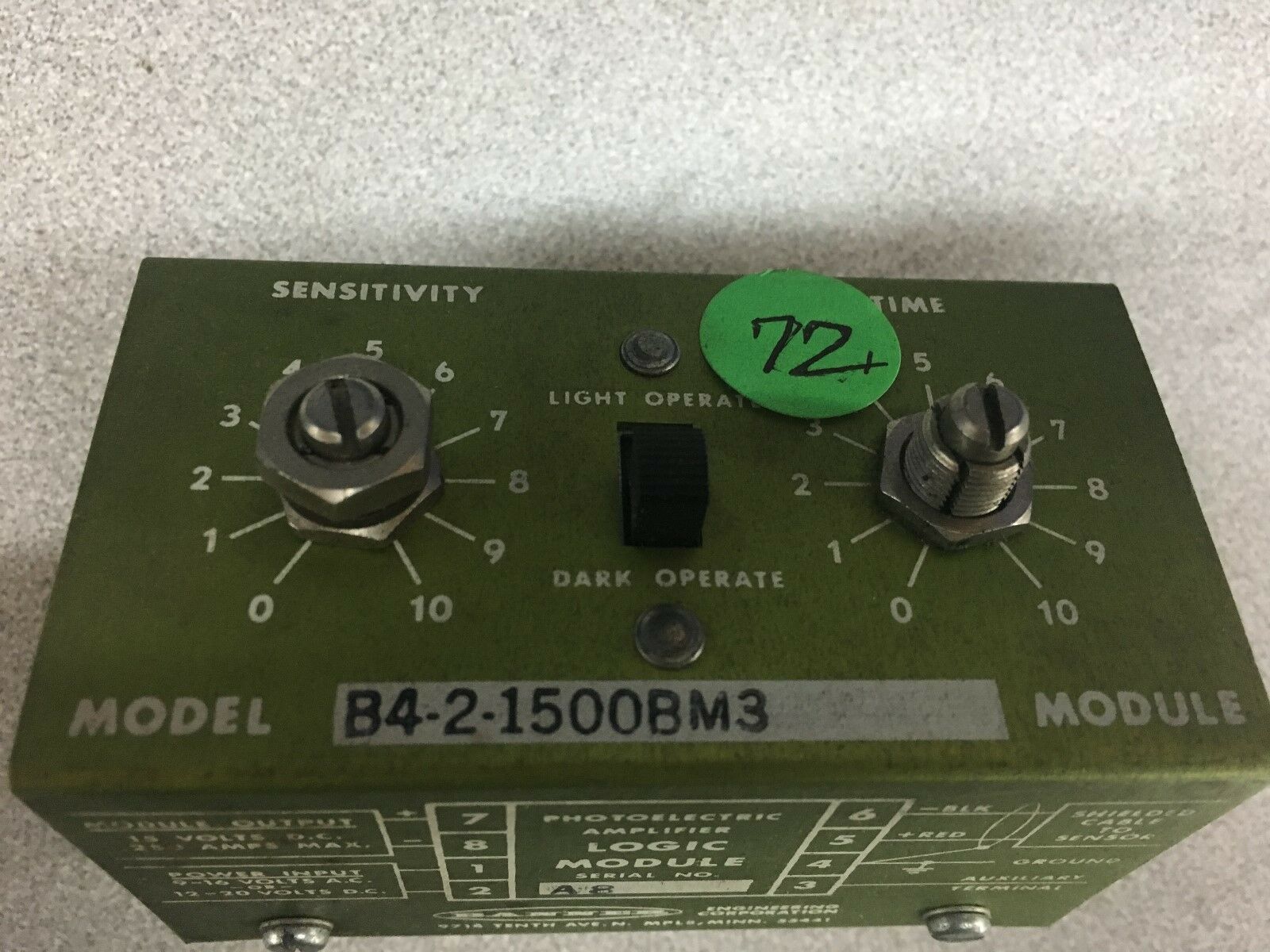 NEW NO BOX BANNER B4-2-1500BM3