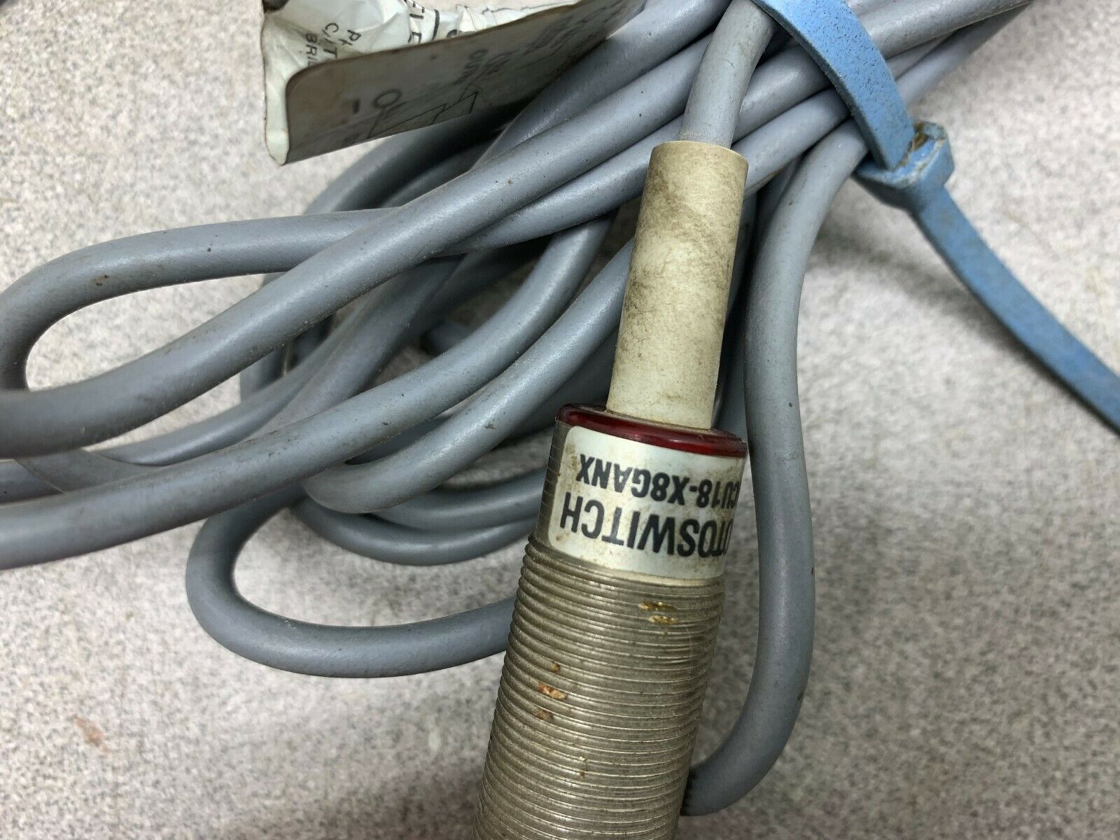 NEW NO BOX PHOTOSWITCH 51MCU18-X8HANX