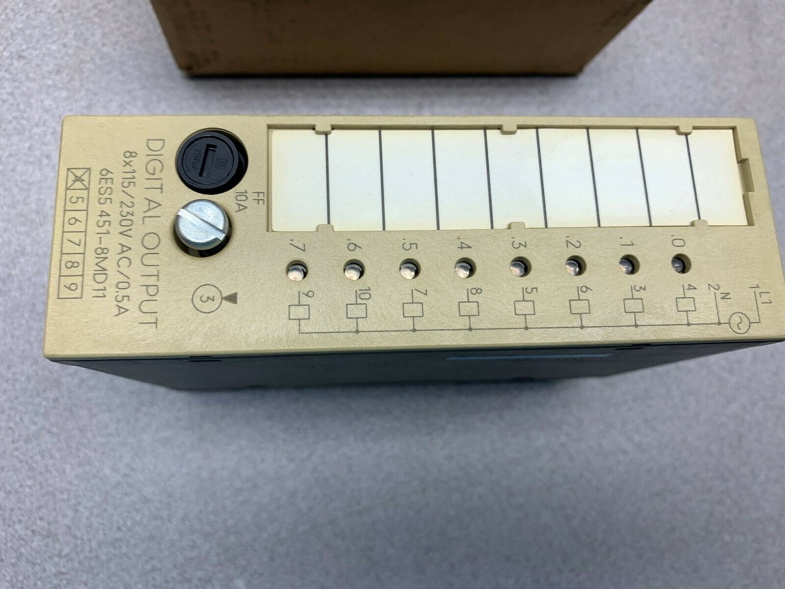 NEW IN BOX SIEMENS POWER SUPPLY 6ES5451-8MD11