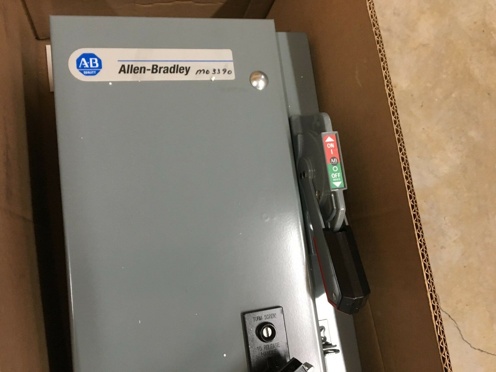 NEW IN BOX ALLEN-BRADLEY SIZE 1 COMBINATION STARTER 512-BDA-25 SERIES 1