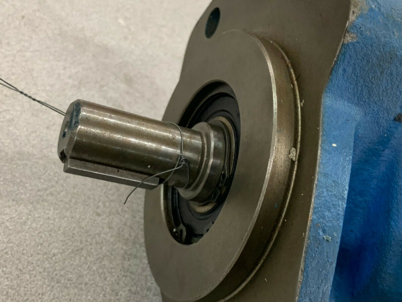 NEW NO BOX VICKERS 02-466626 HYDRAULIC PUMP PVQ20 B2R SE1F 21 CM7 12