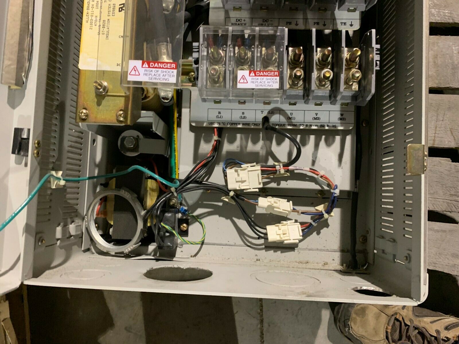 USED ALLEN-BRADLEY 60HP VARIABLE SPEED DRIVE 1336F-B060-AE-EN SERIES A