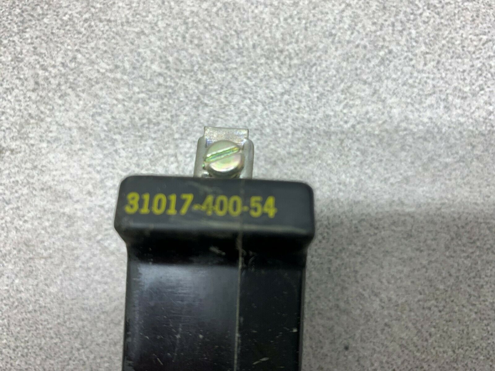 NEW NO BOX SQUARE D COIL 31017-400-54