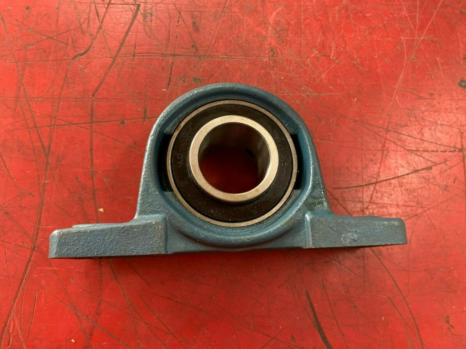 NEW NO BOX IB PILLOW BLOCK BEARING P207 UC207-23