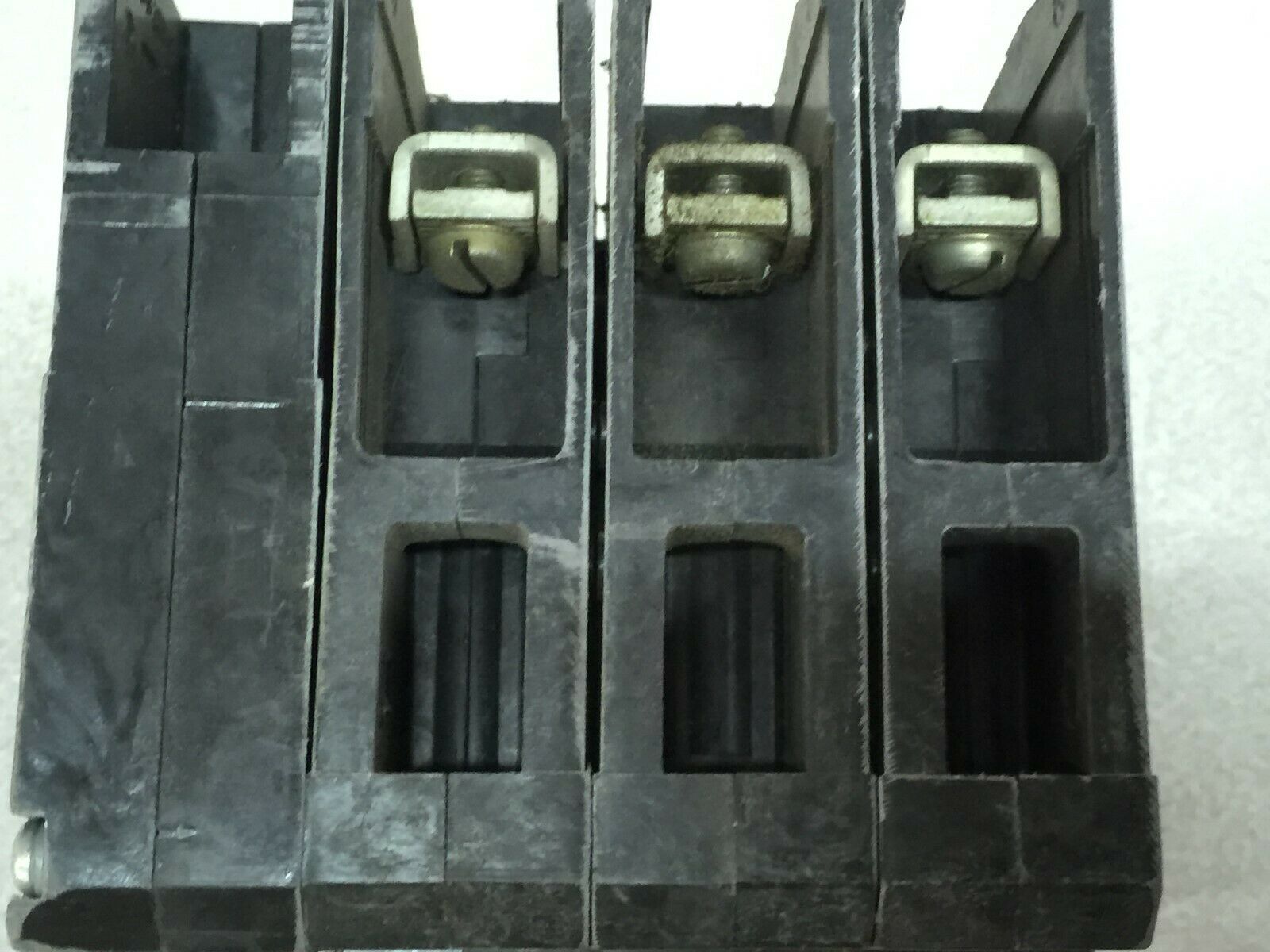 USED SIEMENS 10AMP 3POLE 600VAC 250VDC BREAKER WITH SHUNT TRIP ED63A010 / S01ED