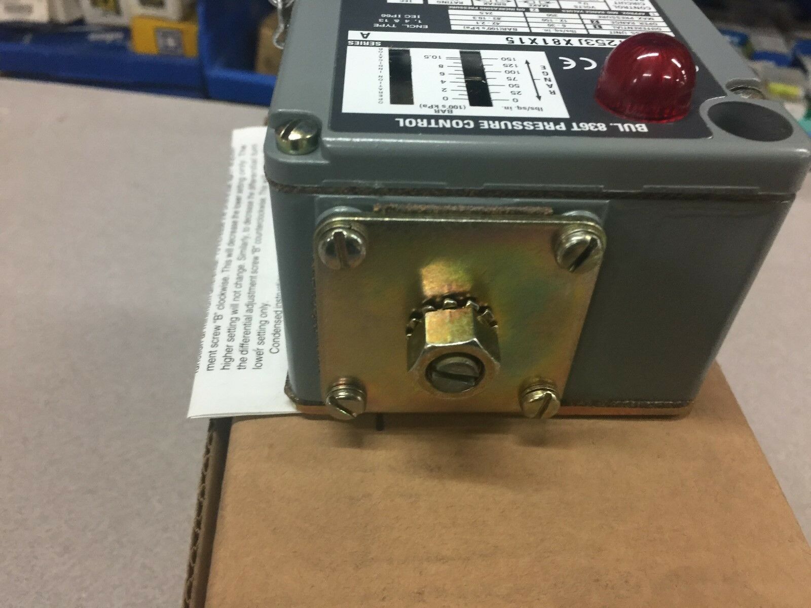 NEW IN BOX ALLEN BRADLEY PRESSURE CONTROL SWITCH 836T-T253JX81X15