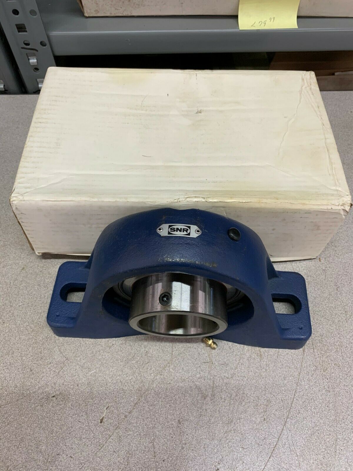 NEW IN BOX SNR NP60 PILLOW BLOCK BEARING 1060-60G