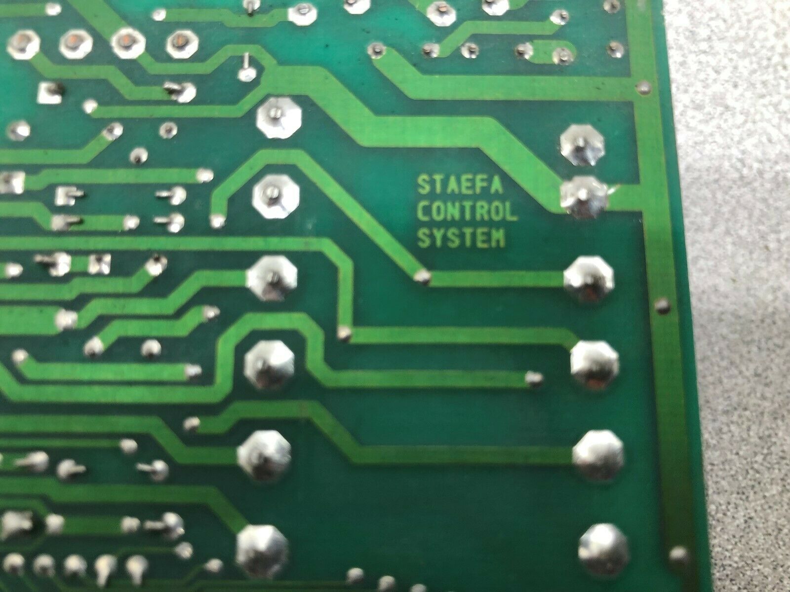 USED STAFEA CONTROL SYSTEM 090-60220-.3 REV G / 21296E