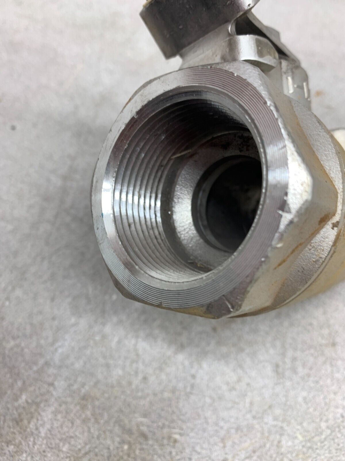 NEW APOLLO CF8M 1500 WOG 1-1/4" STAINLESS BALL VALVE