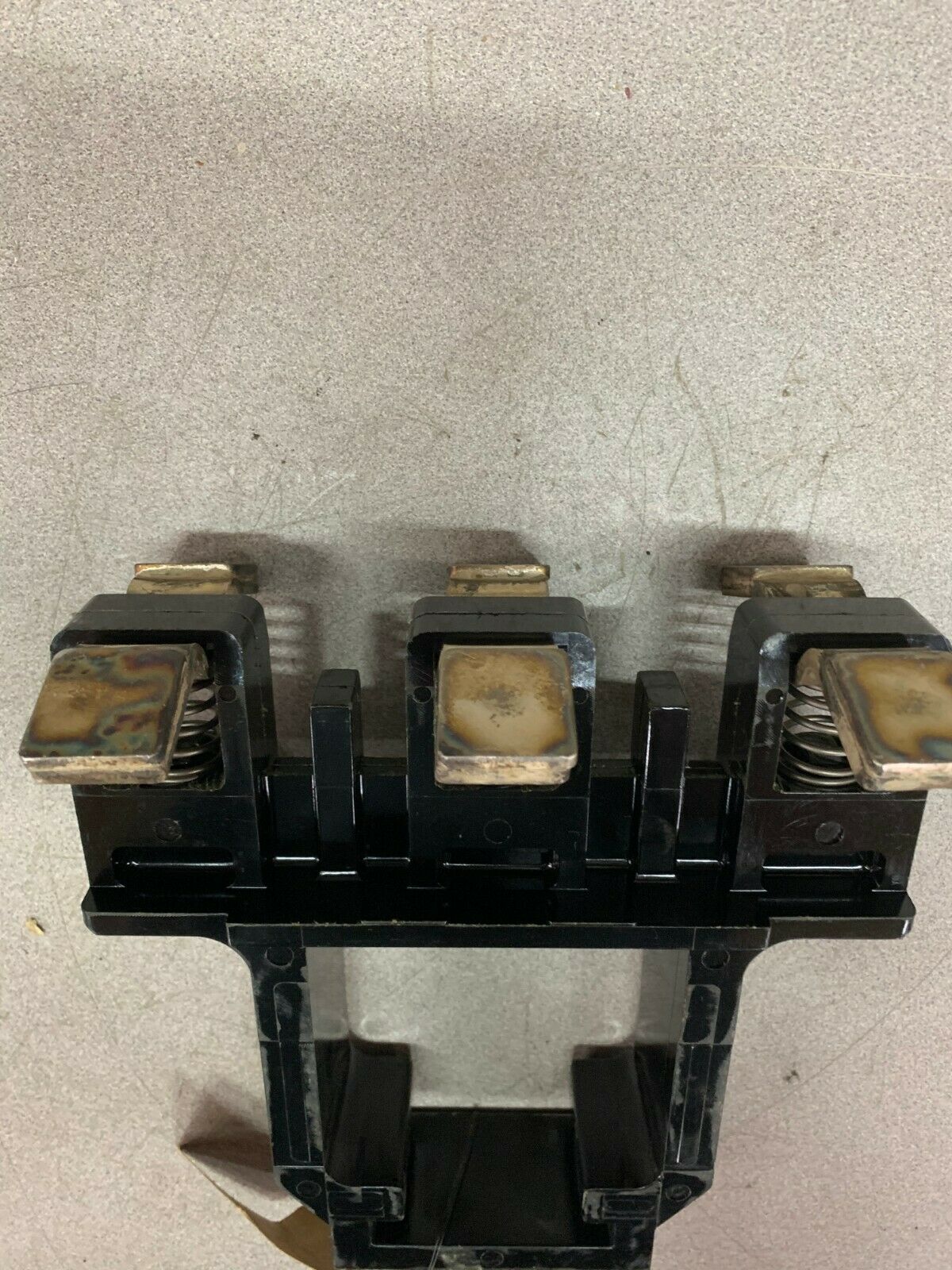 NEW NO BOX ALLEN-BRADLEY CONTACTOR PART 232713