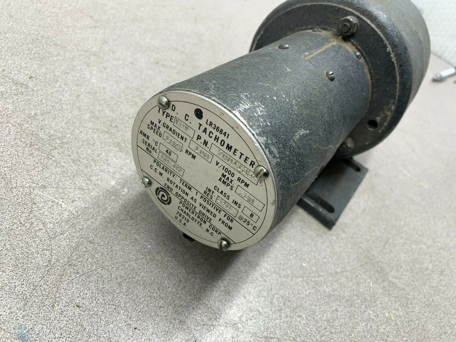 NEW NO BOX POWERTON TYPE XPY D. C. TACHOMETER 700A135-1