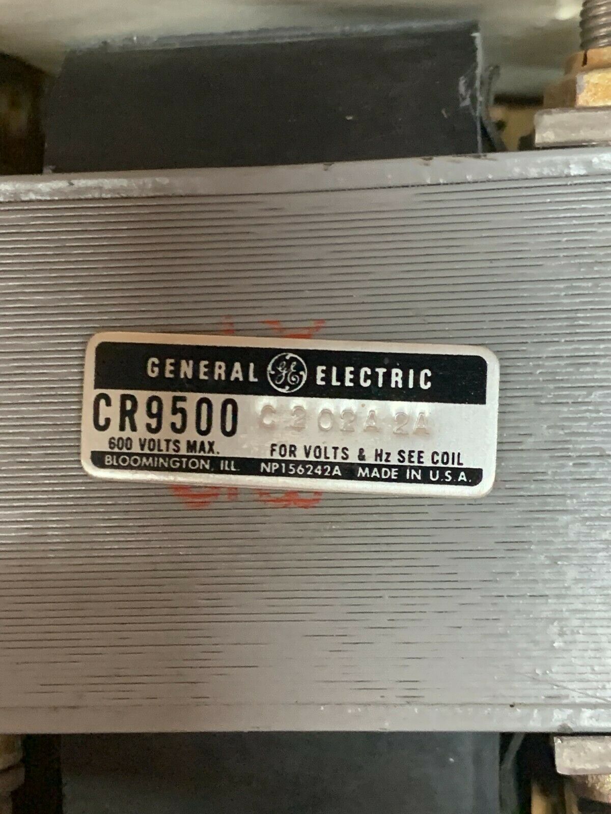 NEW IN BOX GENERAL ELECTRIC INDUSTRIAL SOLENOID CR9500C202A2A