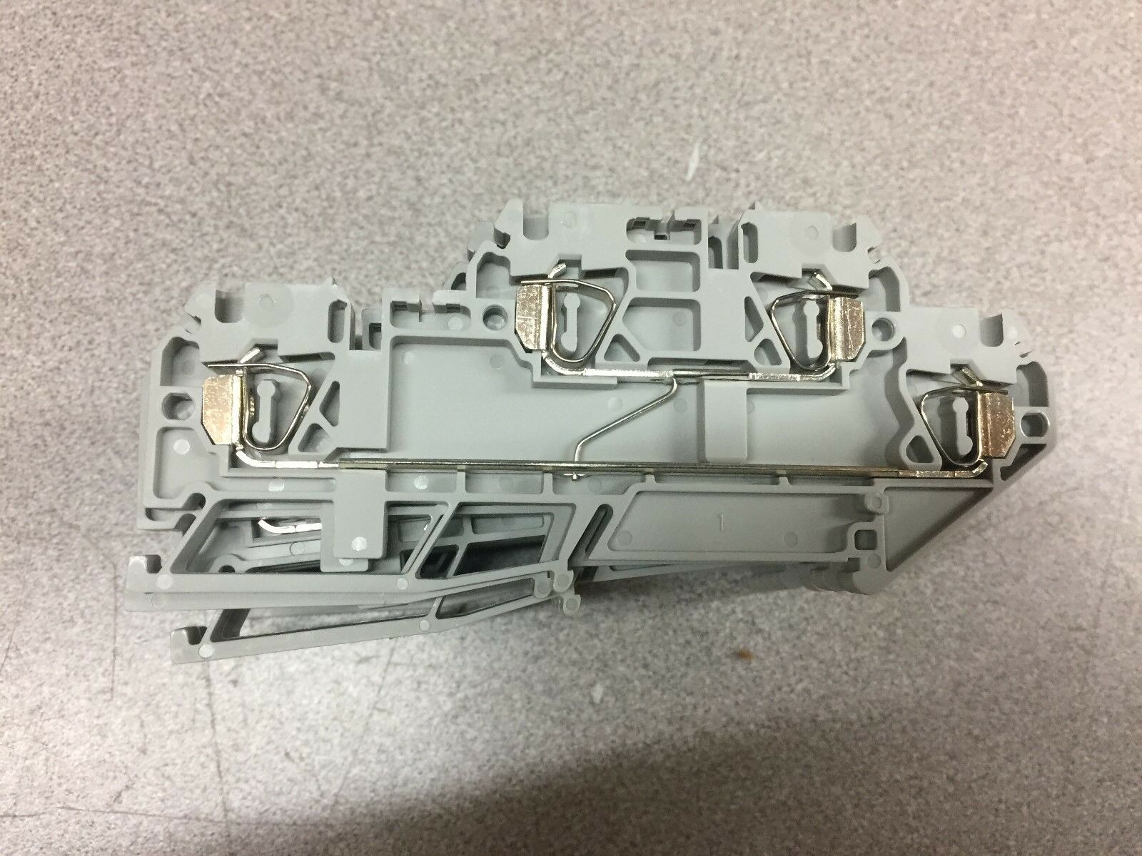 NEW NO BOX (LOT OD 10) ALLEN BRADLEY 10AMP TERMINAL BLOCK 1492-RD3C