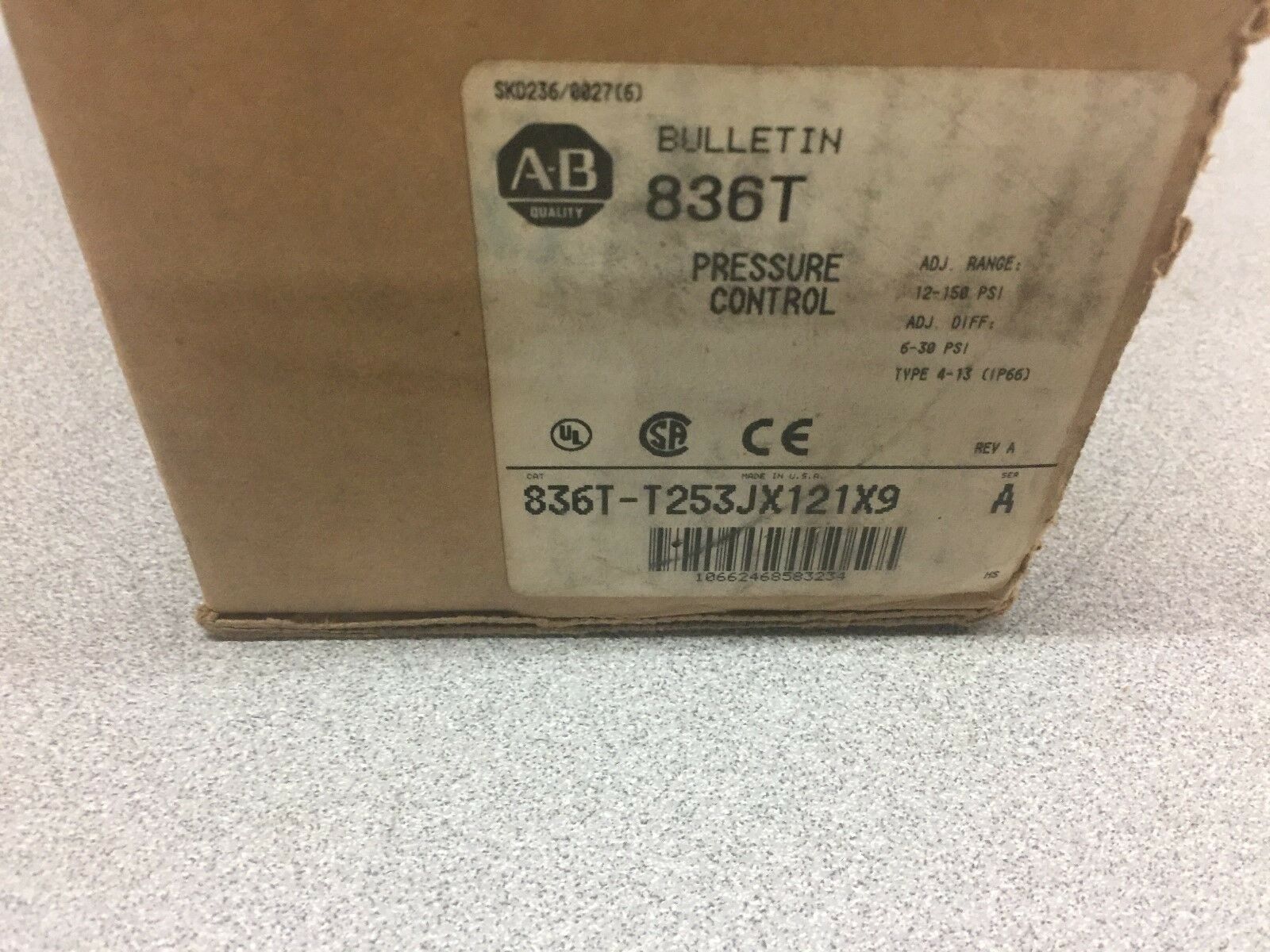 NEW IN BOX ALLEN BRADLEY PRESSURE CONTROL SWITCH 836T-T253JX12X9