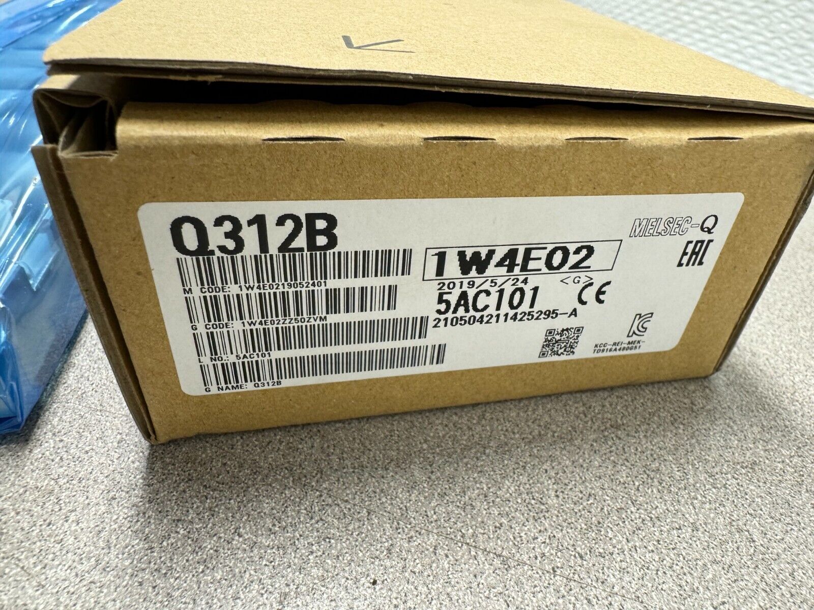 NEW IN BOX MITSUBISHI ELECTRIC BASE UNIT Q312B