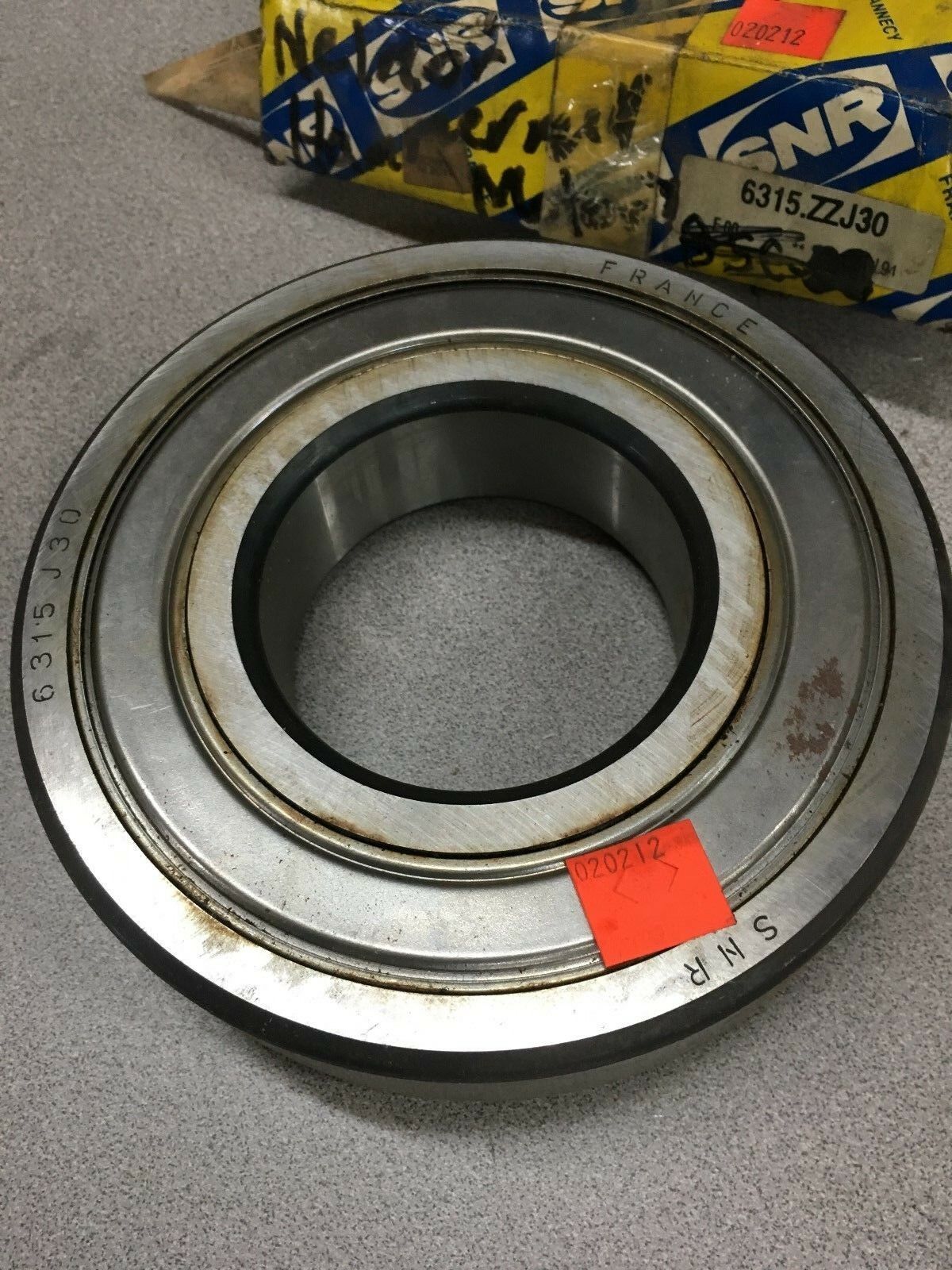 NEW IN BOX SNR SINGLE ROW BALL BEARING 6315.ZZJ30