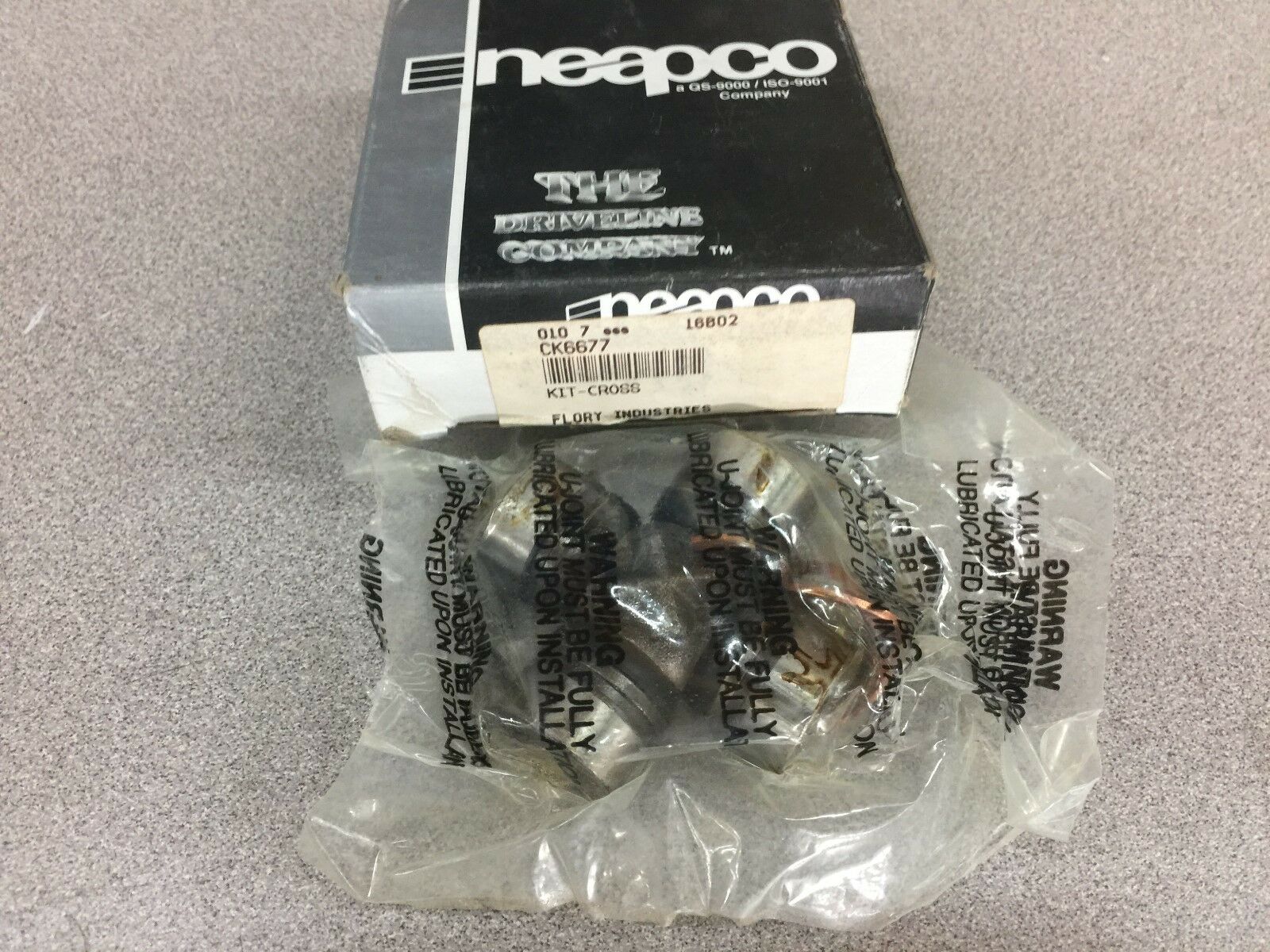 NEW IN BOX NEAPCO UNIVERSAL JOINT CK6677