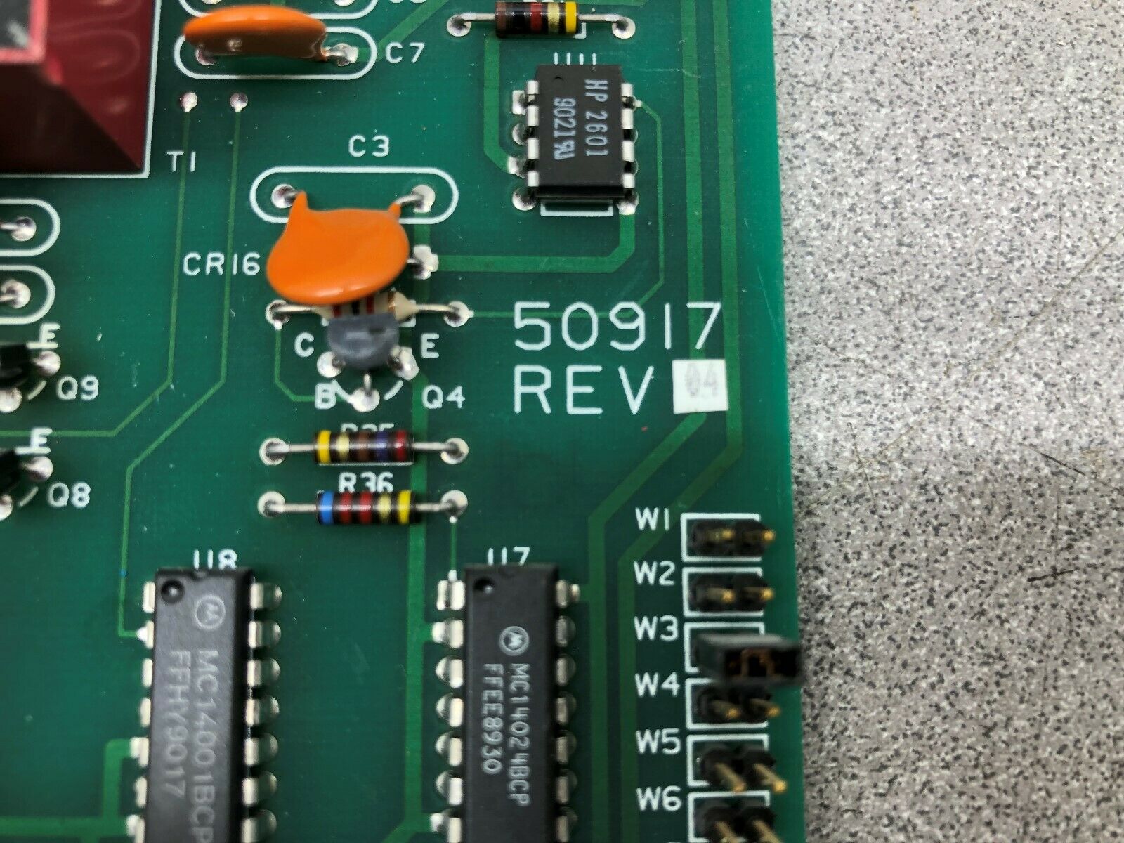 NEW NO BOX ALLEN BRADLEY ISOLATED SIGNAL CONDITIONER TB 2305 / 50917