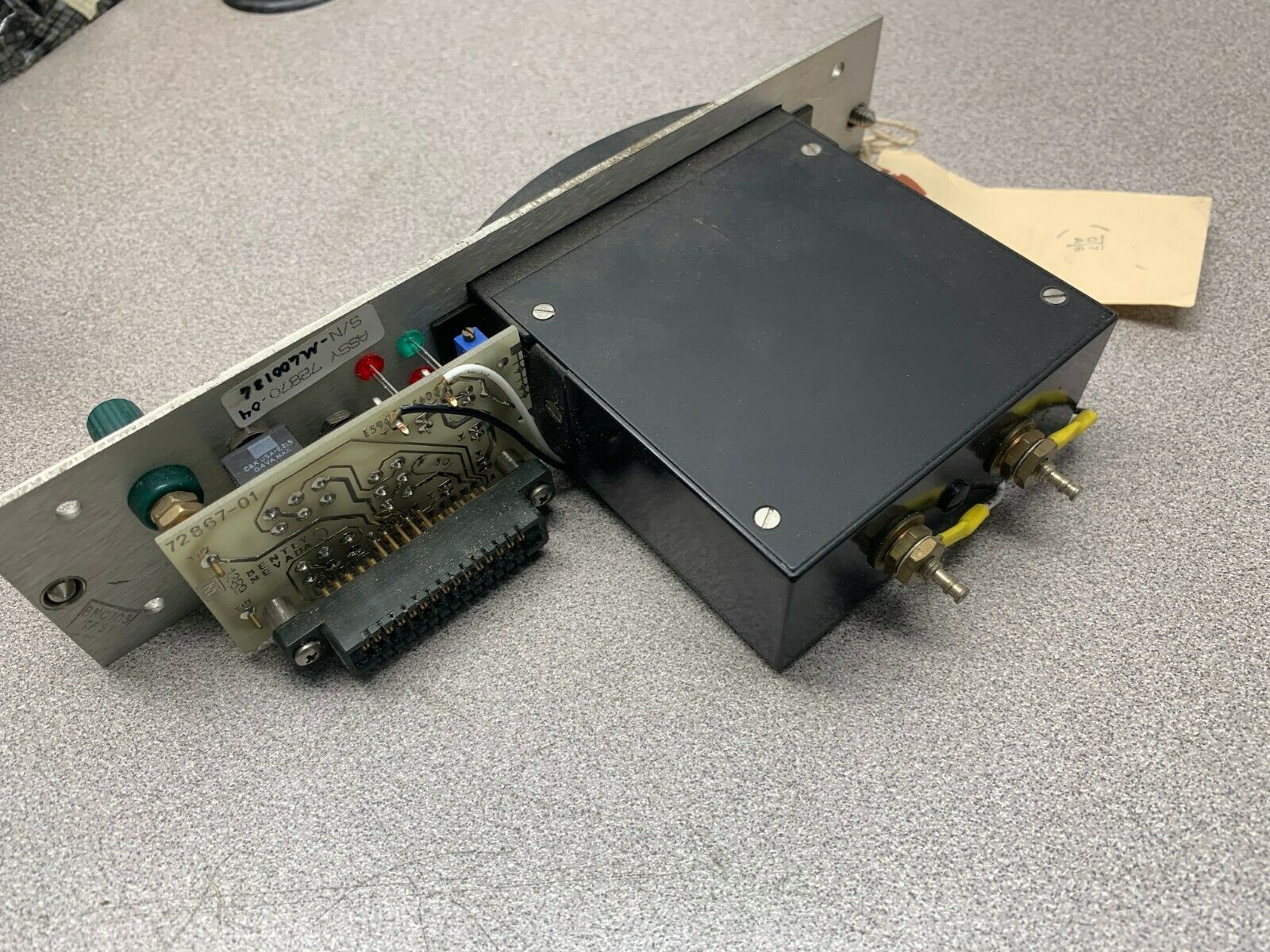 NEW NO BOX BENTLY NEVADA Vibration Monitor 7200 RVXY-II