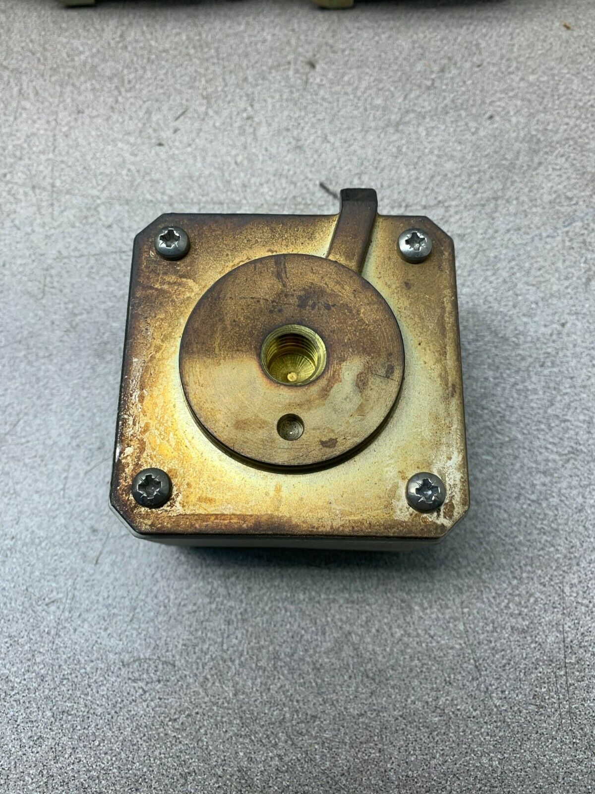 NEW NO BOX FERRAZ SHAWMUT T300443 FUSE A070URD33TTI0800