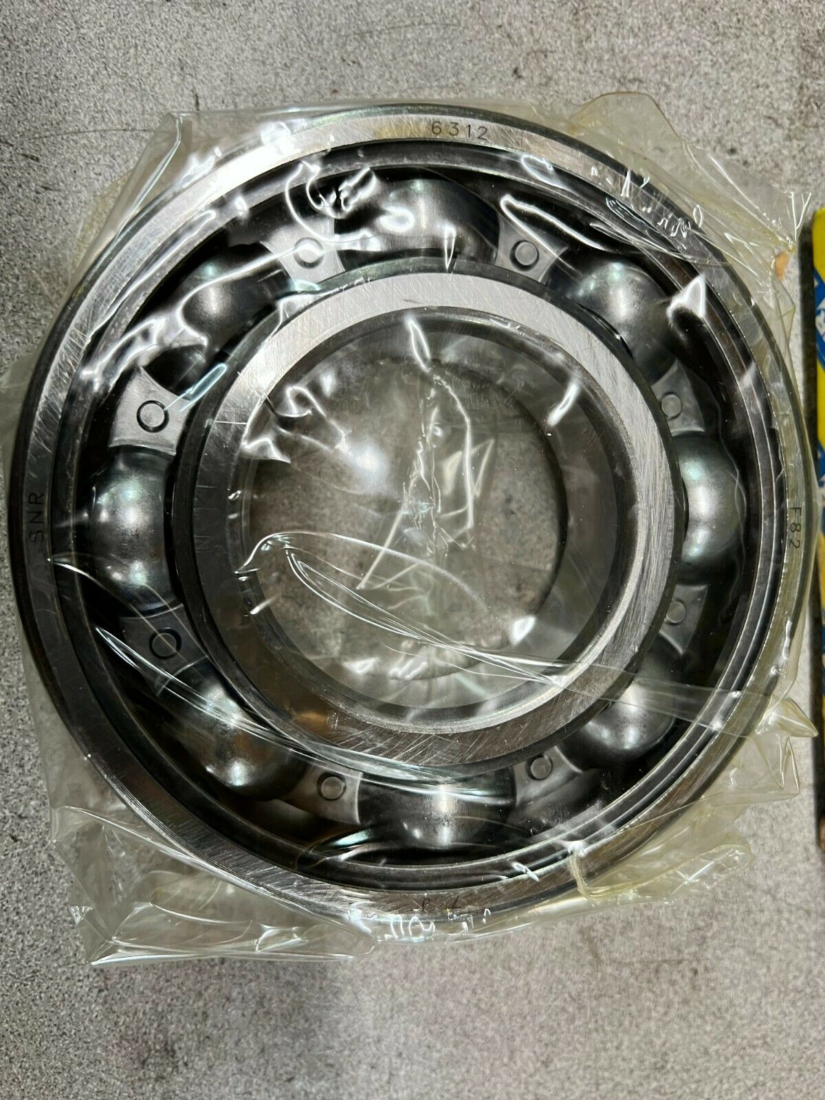 NEW IN BOX SNR ROLLER BEARING 6312