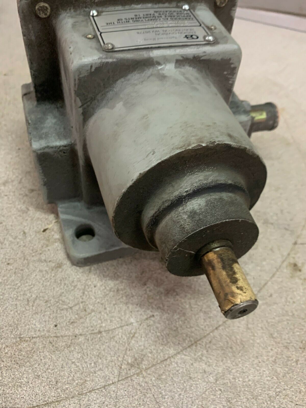 NEW NO BOX HUBBELL ENSIGN 2210-132CC10 SPEED SWITCH SBXC-11070