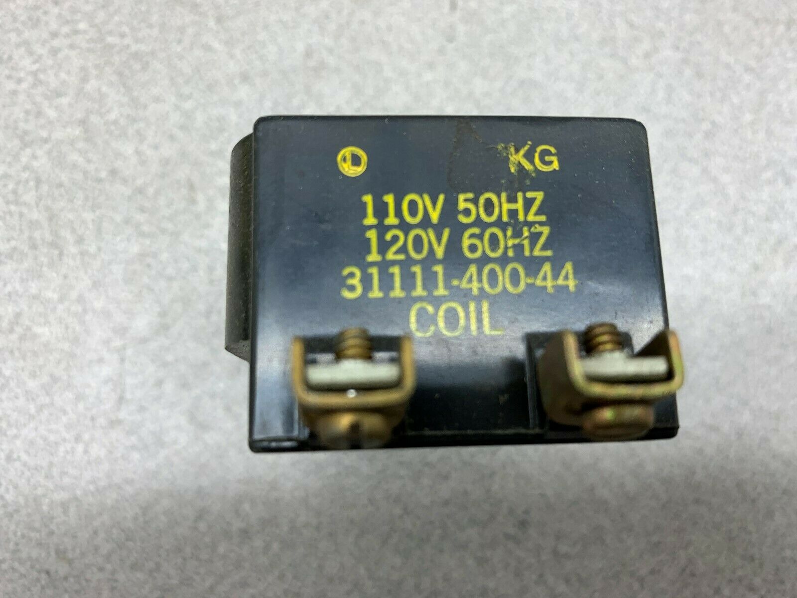 NEW NO BOX SQUARE D COIL 31111-400-44