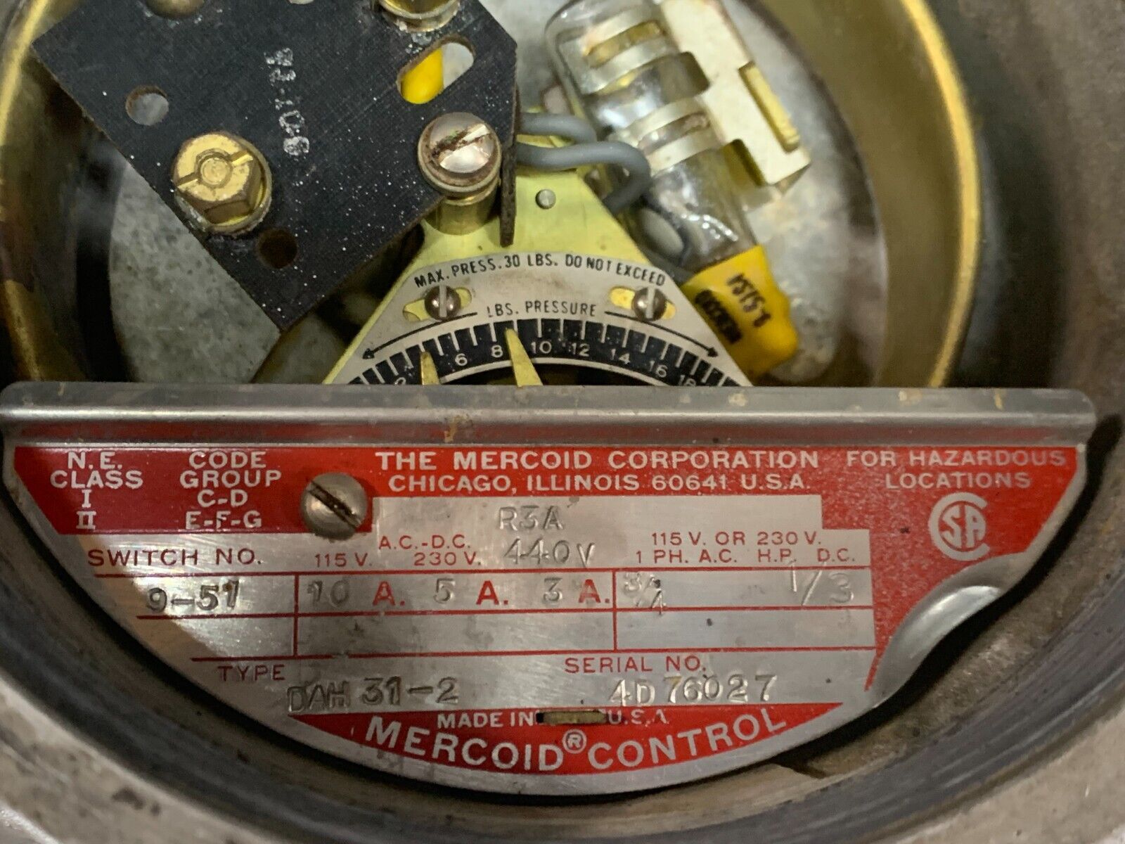 NEW NO BOX MERCOID PRESSURE CONTROL SWITCH DAH31-2