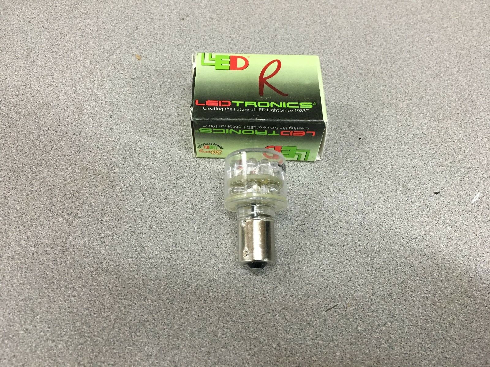 NEW IN BOX LEDTRONICS RED 14VDC LED LIGHT BULB AUT1156-0ER-014V