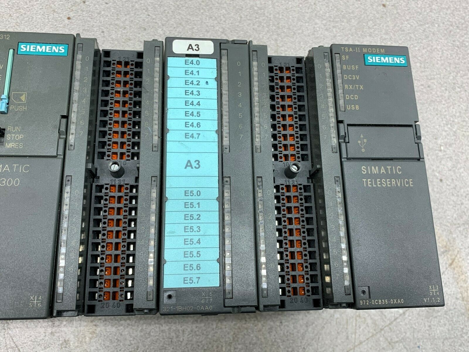 USED SIEMENS SIMATIC S7 SYSTEM POWER SUPPLY WITH CARDS 6ES7 307-1KA01-0AA0