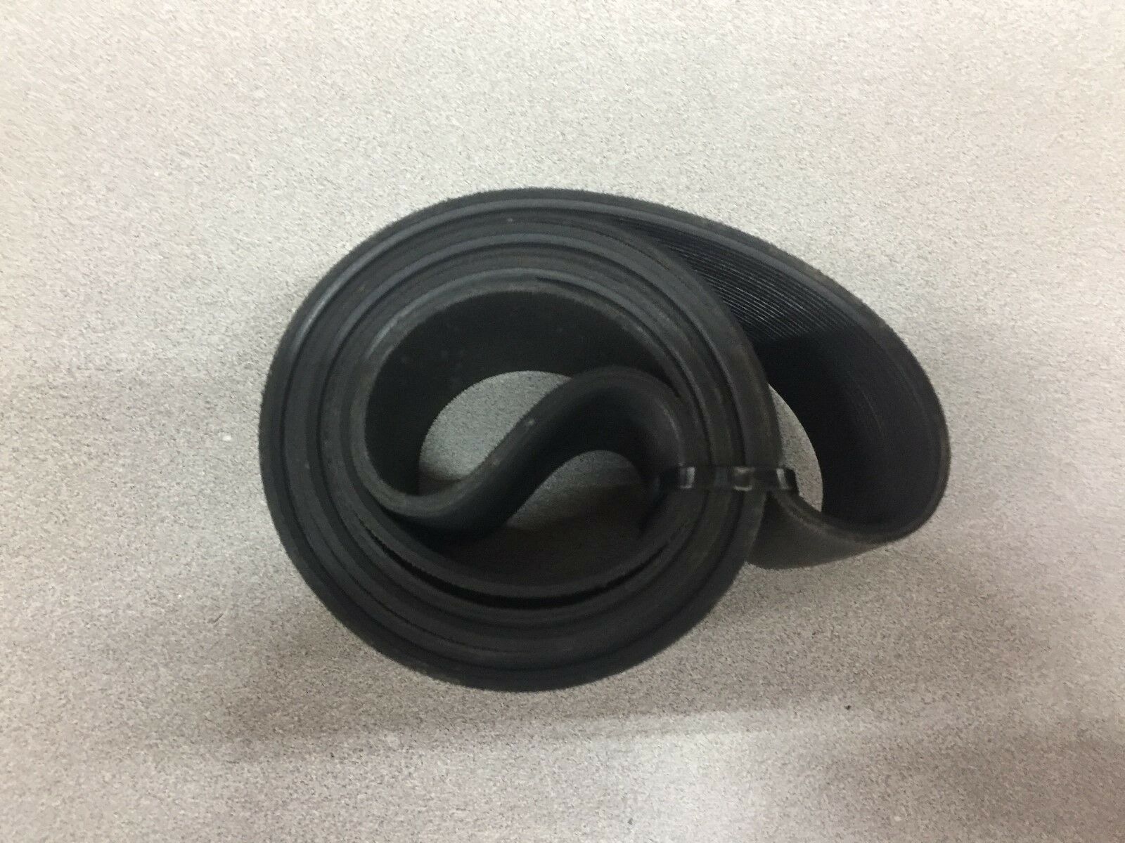 NEW NO BOX CONTITECH RIBBED BELT PJ1549/610J