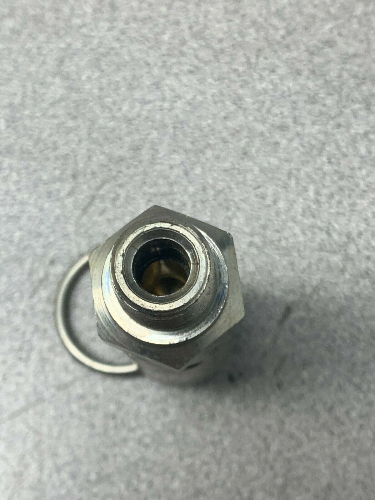 NEW NO BOX BINKS 1/4" AIR RELIEF SAFETY POP VALVE 110LB. PSI 34CFM 83-1879