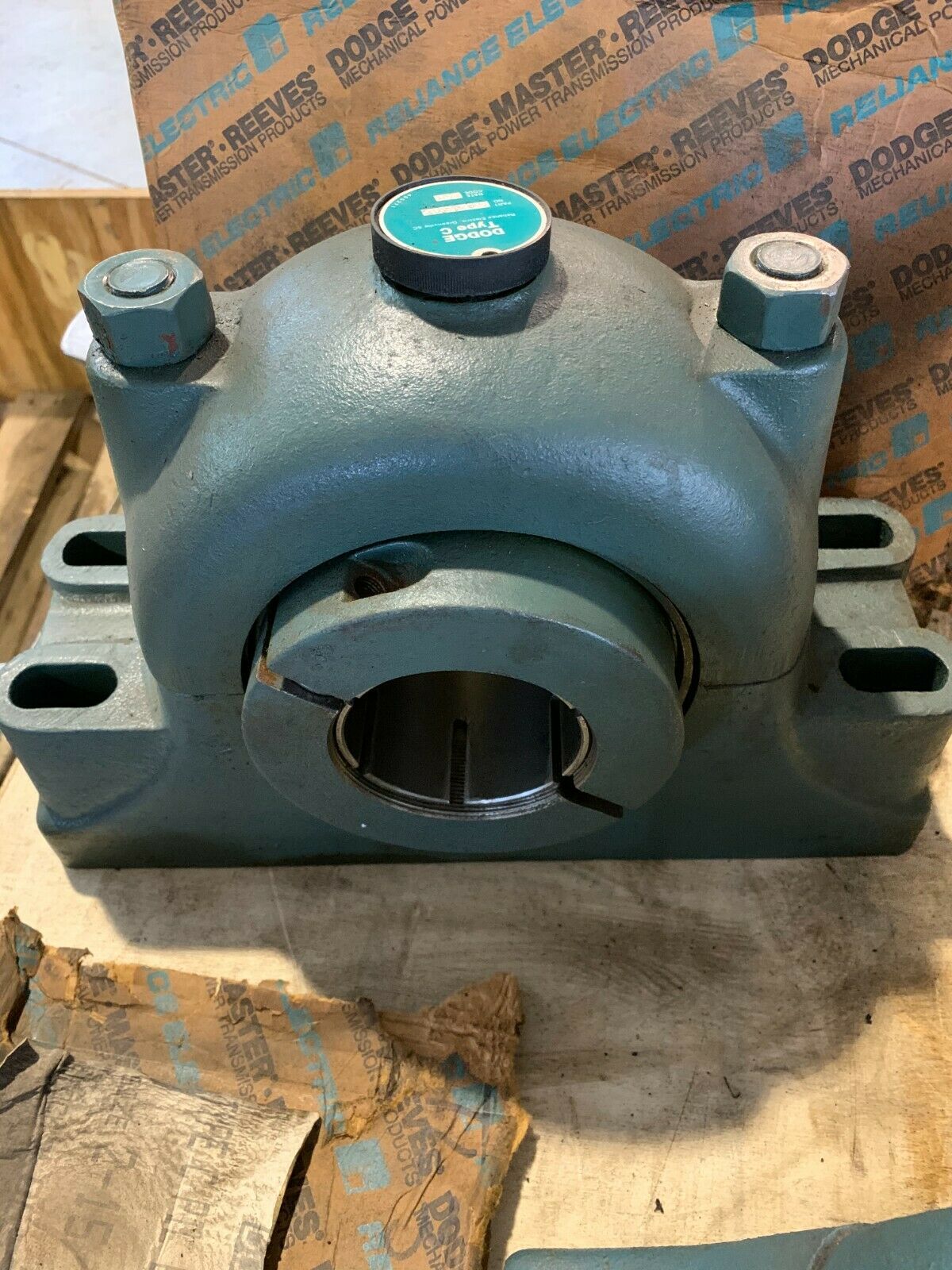 NEW DODGE 4-BOLT 065302 TYPE C PILLOW BLOCK BEARING 2-15/16" BORE P4B-C-215