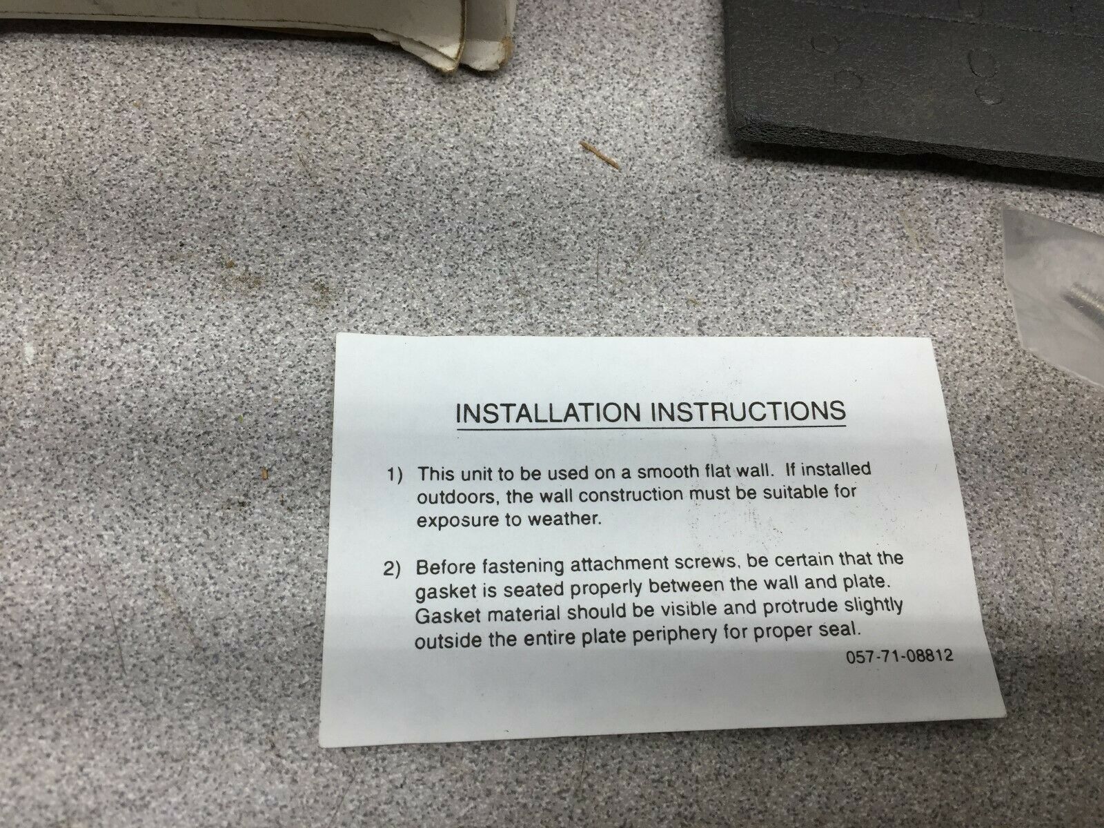 NEW IN BOX PERFECT-LINE TAMPER RESISTANT COVER WGFL100-CV