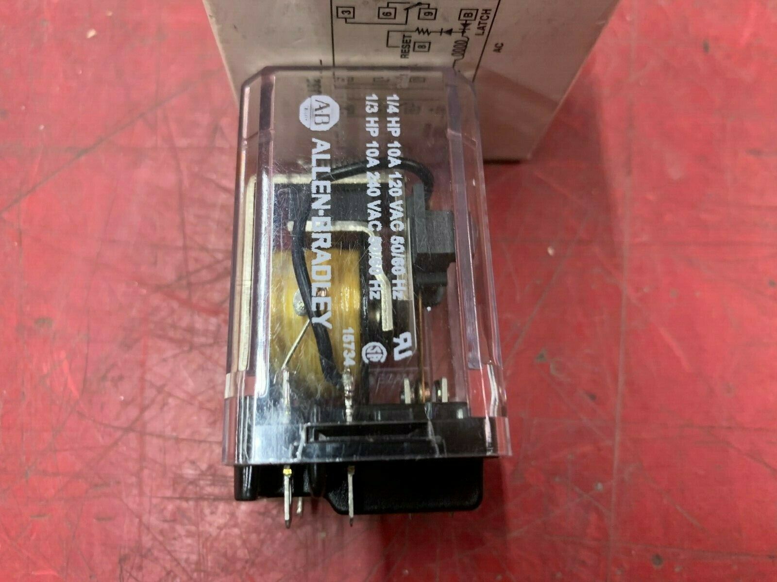 NEW IN BOX ALLEN BRADLEY RELAY 700-HJ36A24 SERIES A