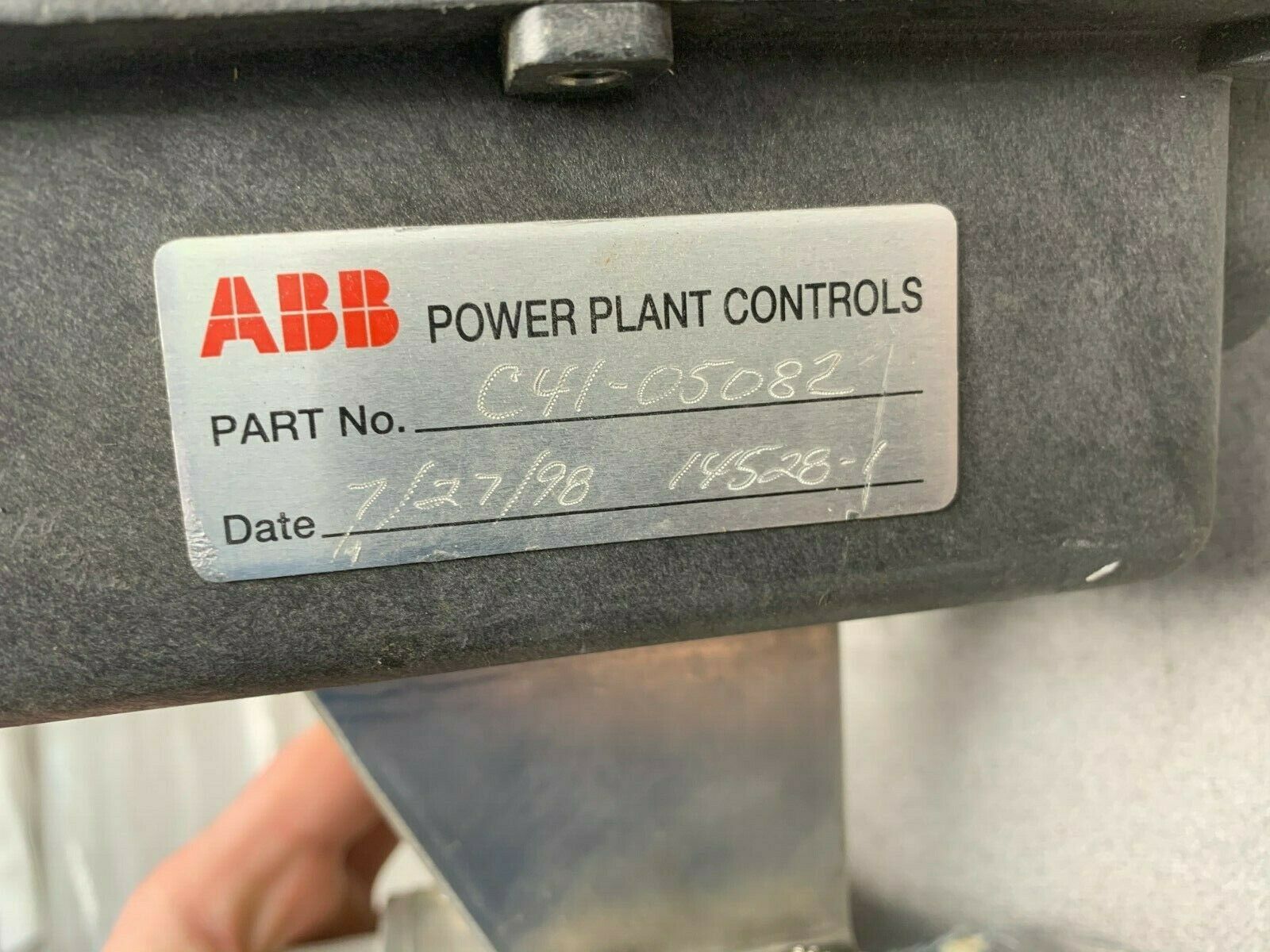 NEW NO BOX ABB 1" STAINLESS STEEL BALL VALVE WITH ACTUATOR A94M2WJ