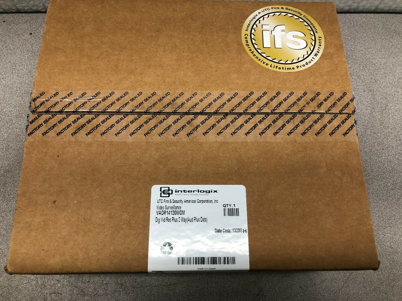 NEW IN FACTORY SEALED BOX INTERLOGIX VIDEO RECEIVER/AUDIO DATA TRANSCEIVER VADR1