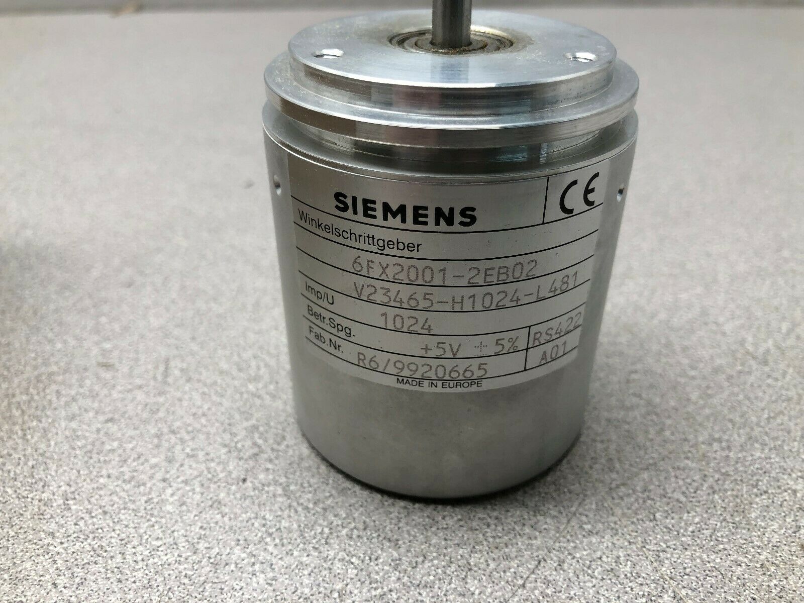 NEW IN BOX SIEMENS 1024 PPR 6MM SHAFT INCREMENTAL ENCODER 6FX2001-2EB02