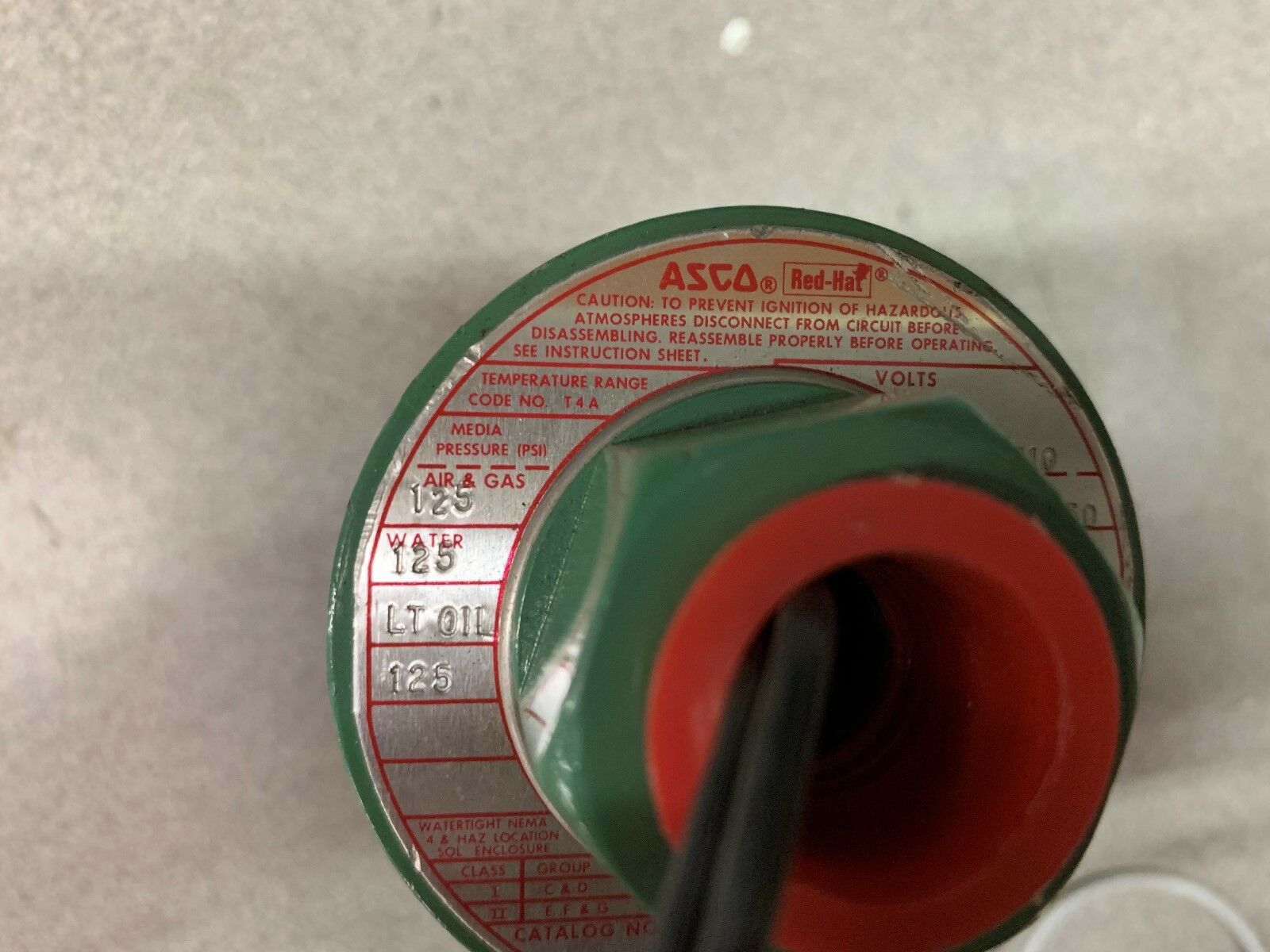 NEW NO BOX ASCO VALVE 8320B14