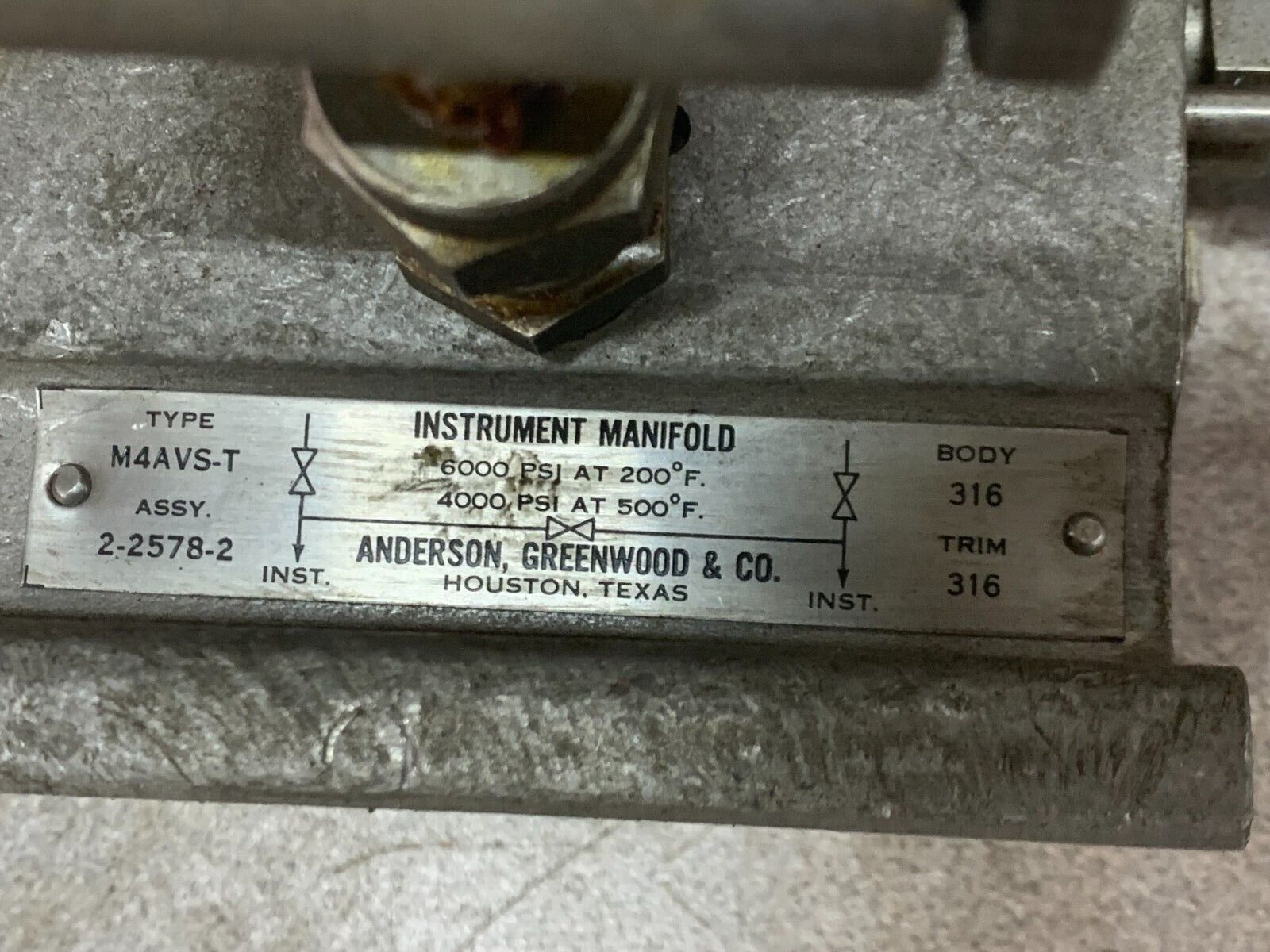 NEW NO BOX ANDERSON GREENWOOD INSTRUMENT MANIFOLD M4AVS-T ASSEMBLY 2-2578-2