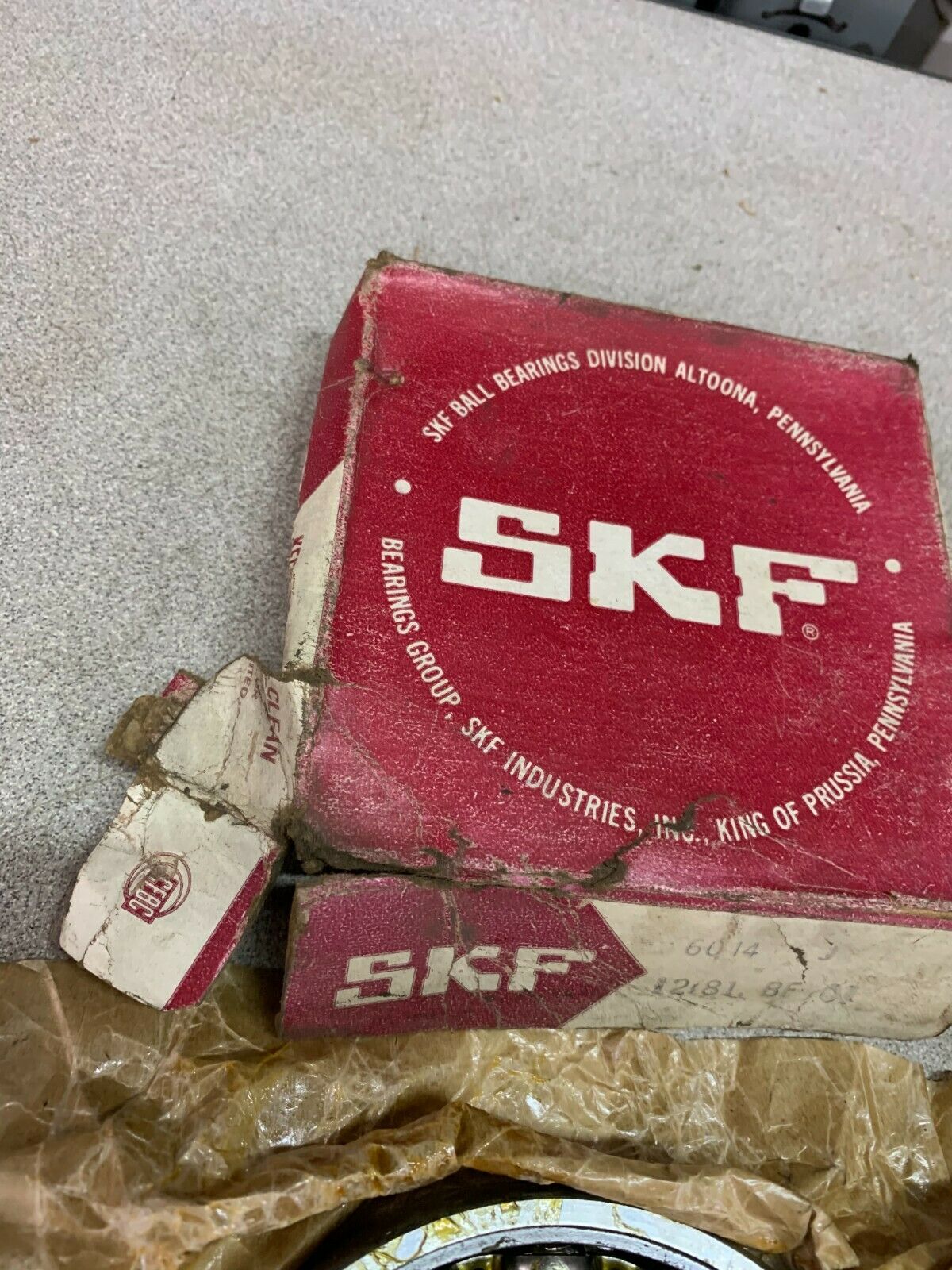 NEW IN BOX SKF DEEP GROOVE BALL BEARING 6014 J