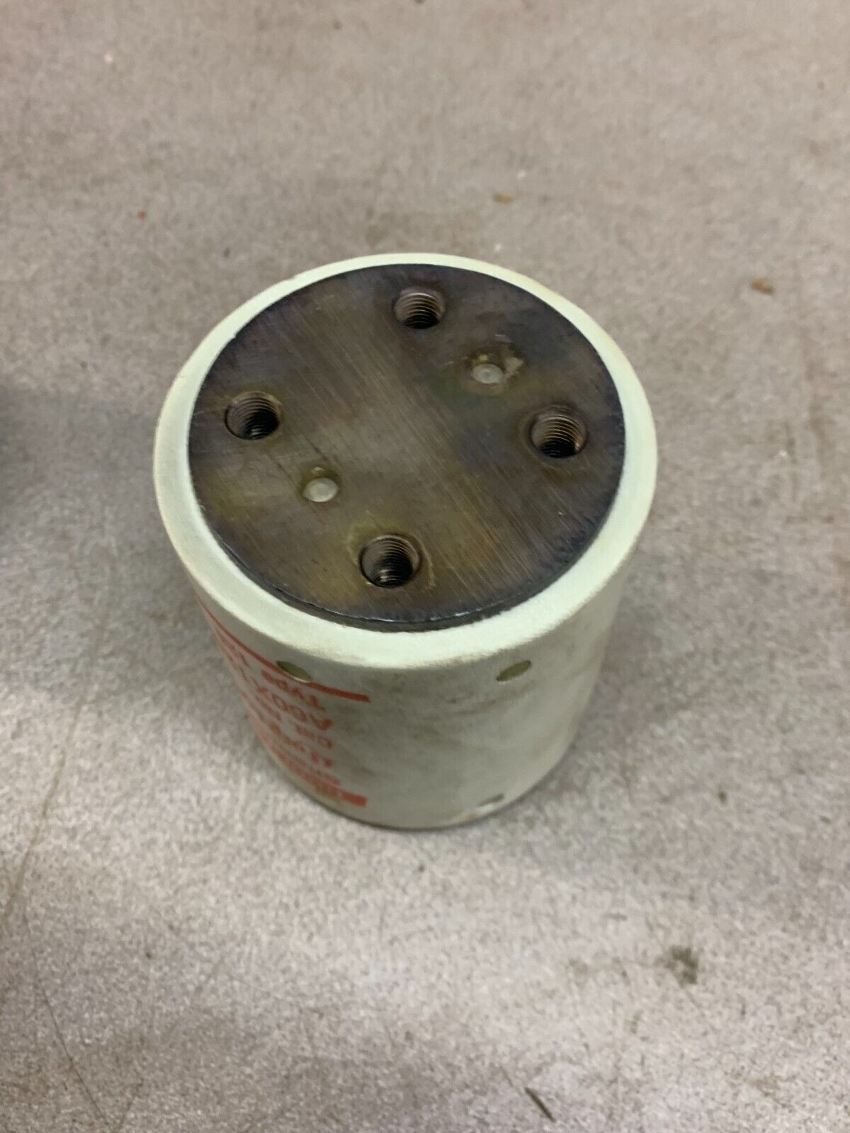 NEW NO BOX GOULD SHAWMUT AMP-TRAP 600V. 1200AMP FUSE A60X1200 TYPE 128