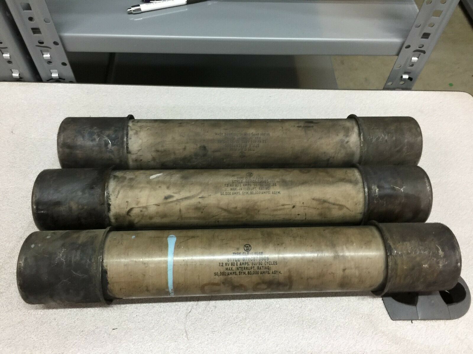 USED (LOT OF 3) WESTINGHOUSE TYPE CLE-1 7.2KV 80E AMPS FUSES 677C573G05
