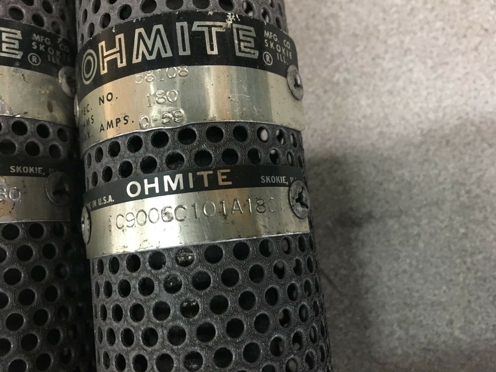 LOT OF 3 NEW NO BOX OHMITE 58108 180 OHMS RESISTORS IC90C60101A180