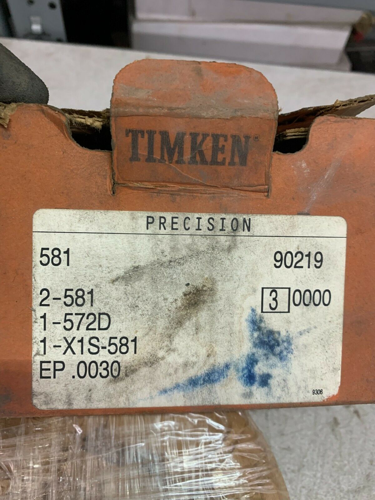 NEW TIMKEN 581-90219 572D TAPERED ROLLER BEARING ASSEMBLY 581 90219